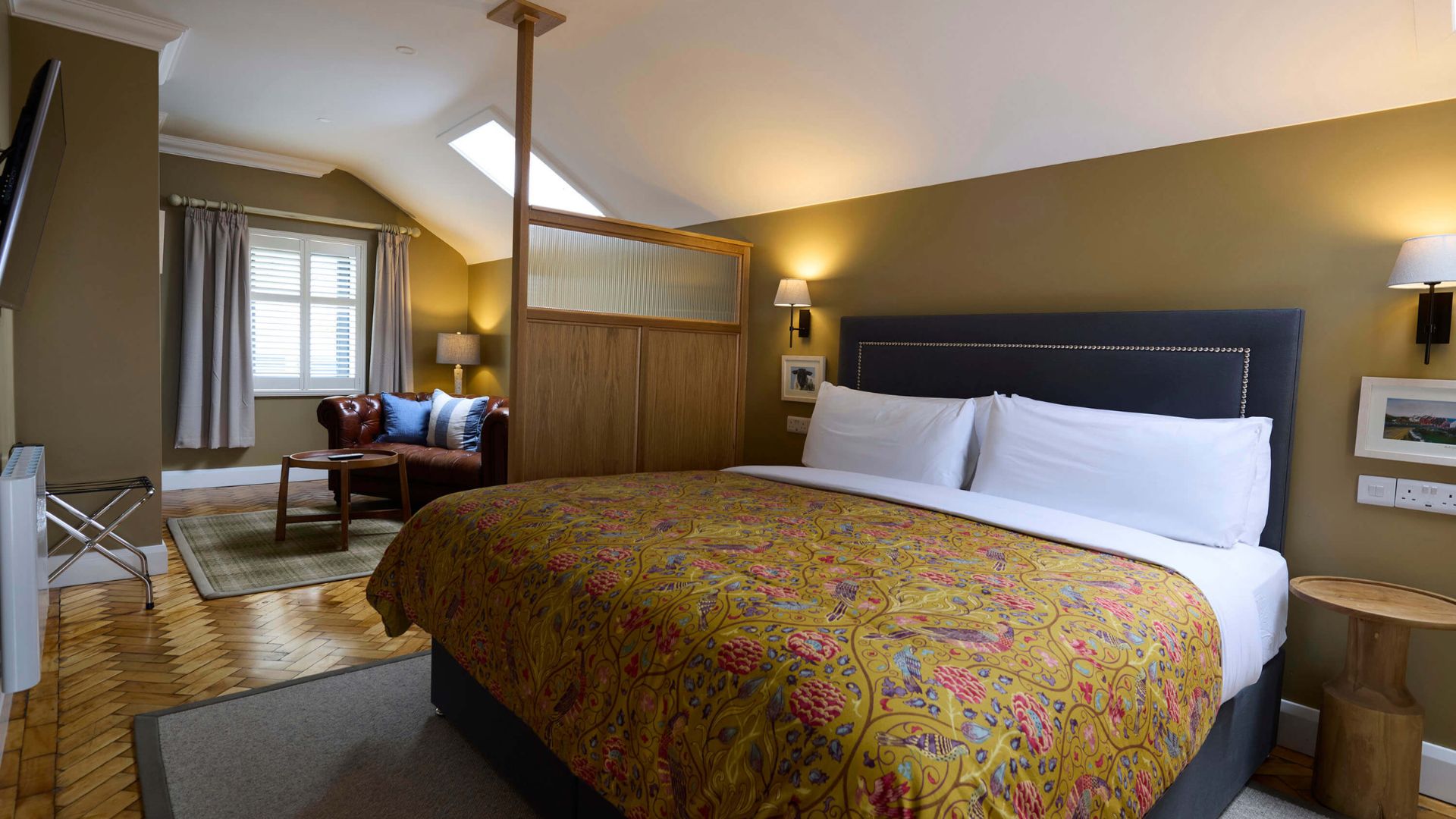 Are the Cliffs of Moher open in 2025